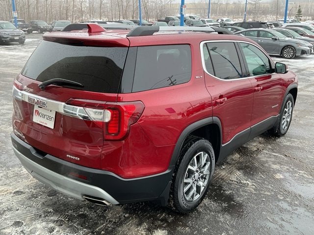 2023 GMC Acadia SLT