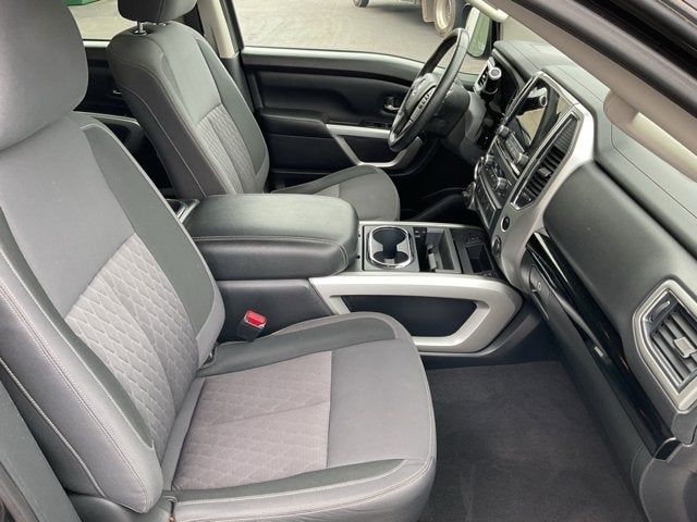 2021 Nissan Titan SV