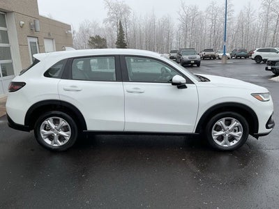 2025 Honda HR-V LX