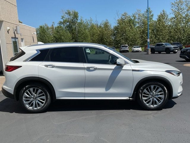 2023 INFINITI QX50 LUXE