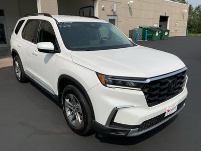 2023 Honda Pilot EX-L 8 Passenger