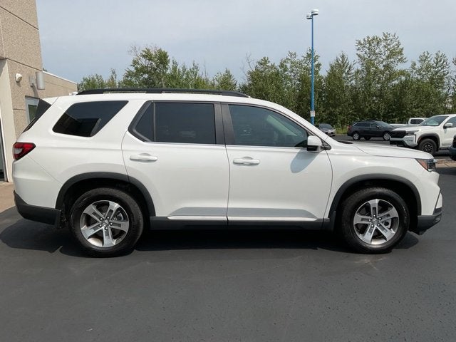 2023 Honda Pilot EX-L 8 Passenger