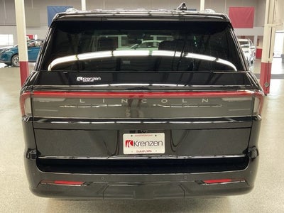 2027 Lincoln Navigator Reserve