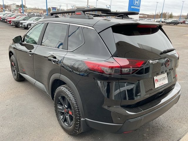 2025 Nissan Rogue Rock Creek