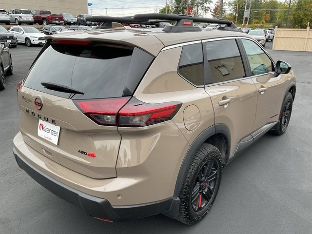 2025 Nissan Rogue Rock Creek