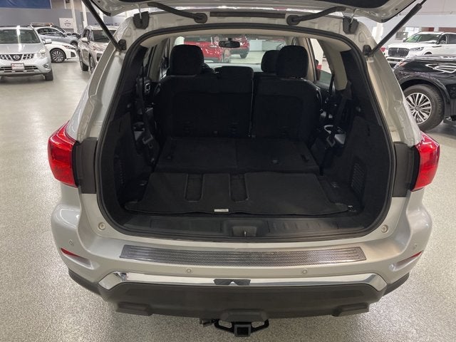 2020 Nissan Pathfinder SV