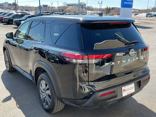 2025 Nissan Pathfinder S