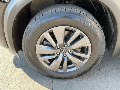 2025 Nissan Pathfinder S