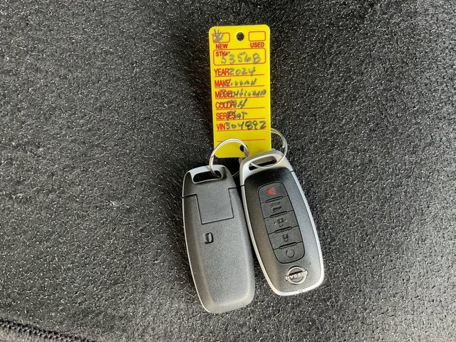 2024 Nissan Pathfinder Platinum