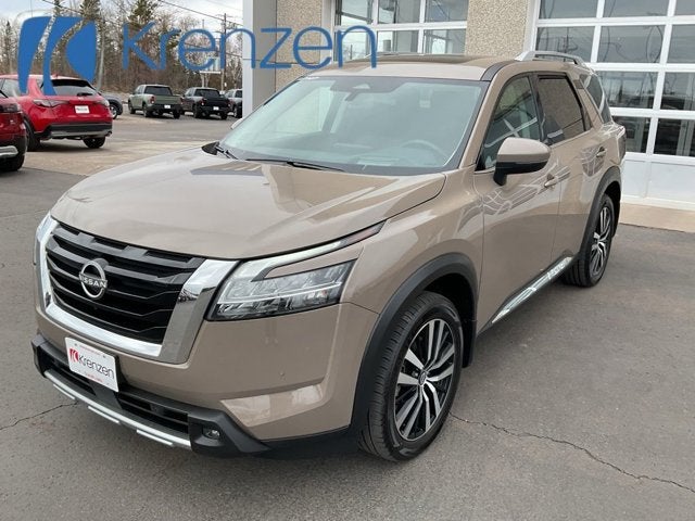2023 Nissan Pathfinder Platinum