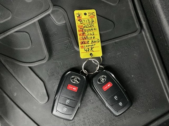 2024 Toyota Prius XLE