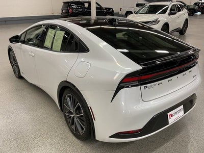 2024 Toyota Prius XLE