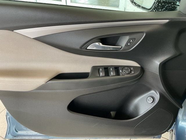 2025 Buick Envista Avenir - Photo 11