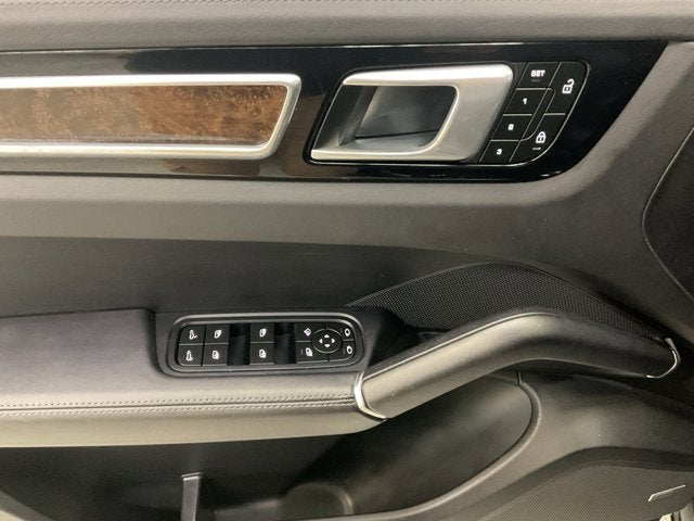 2023 Porsche Cayenne GTS